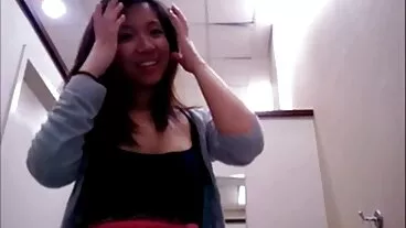 MILF બેબ પેની બાર્બર તેના milf સેકસી ફીલમ વીડીયો pussy સાથે રમે છે