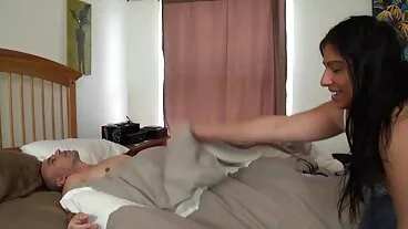 બે બસ્ટી લેસ્બિયન સેકસી ફીલમ વીડીયો શ્યામા ચાટતી