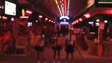 VRBtrans.com-વેલેન્ટાઇન્સ રાત્રિભોજન ગરમ સની લિયોન સેકસી બીપી વીડીયો વરાળ થ્રીસમ શેમેલમાં ફેરવાય છે